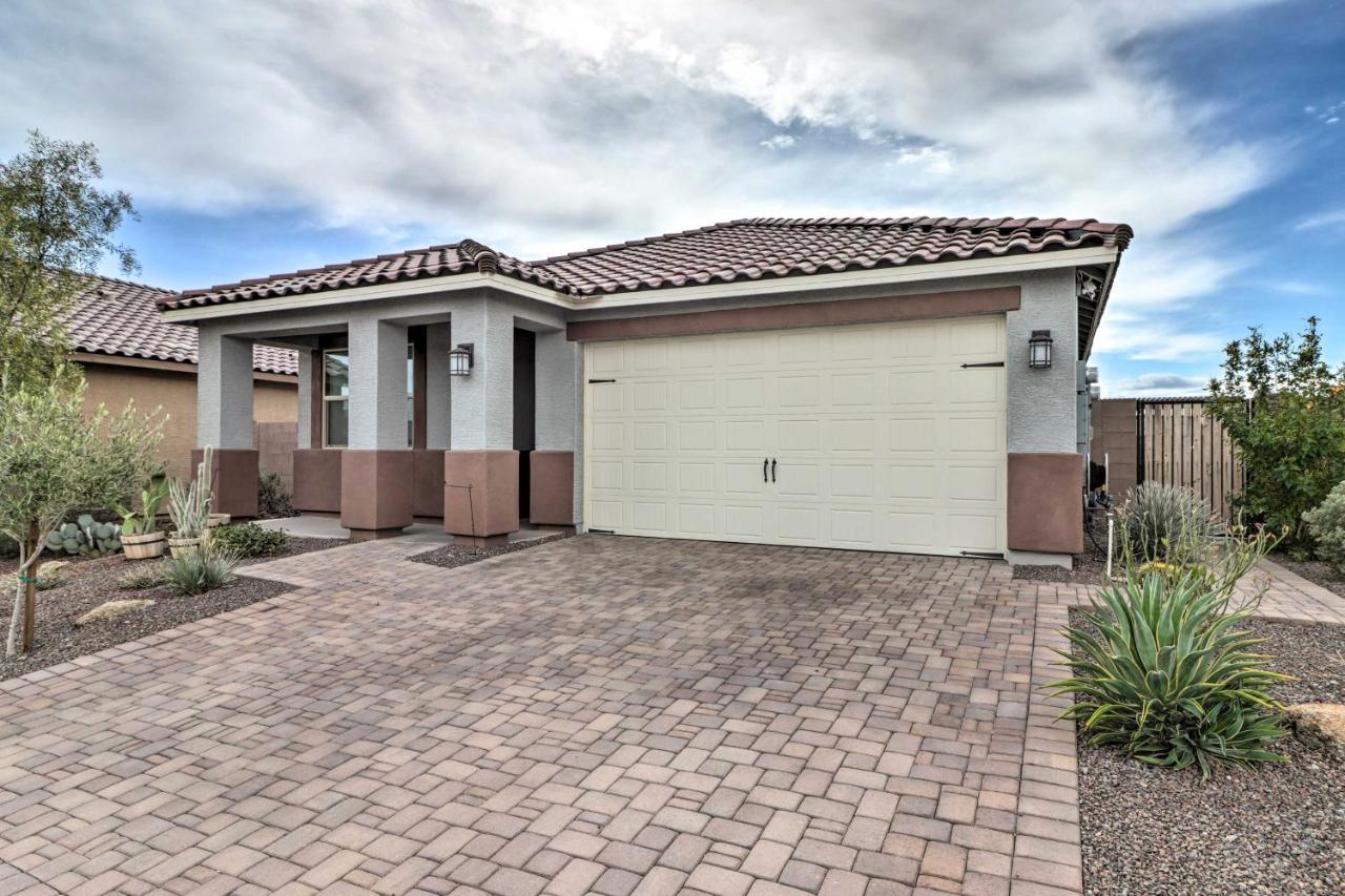 Stunning Goodyear Vacation Rental With Private Pool! Luaran gambar